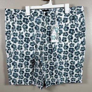 Jachs Men's White Teal Floral Shorts 10” inseam NWT